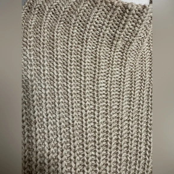 RD Style Women's Beige Sweater with Elbow Patch Detail Size M - Picture 2 of 8